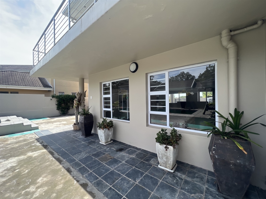 4 Bedroom Property for Sale in Beacon Bay Eastern Cape